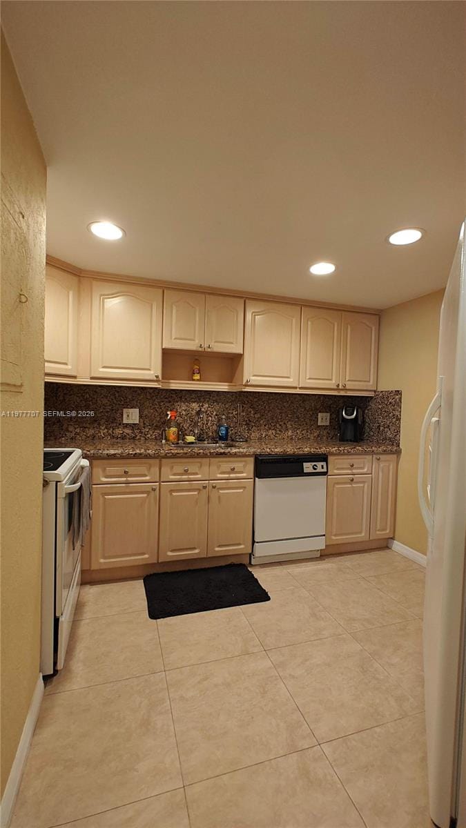 825 Brickell Bay Drive 841 — photo 4