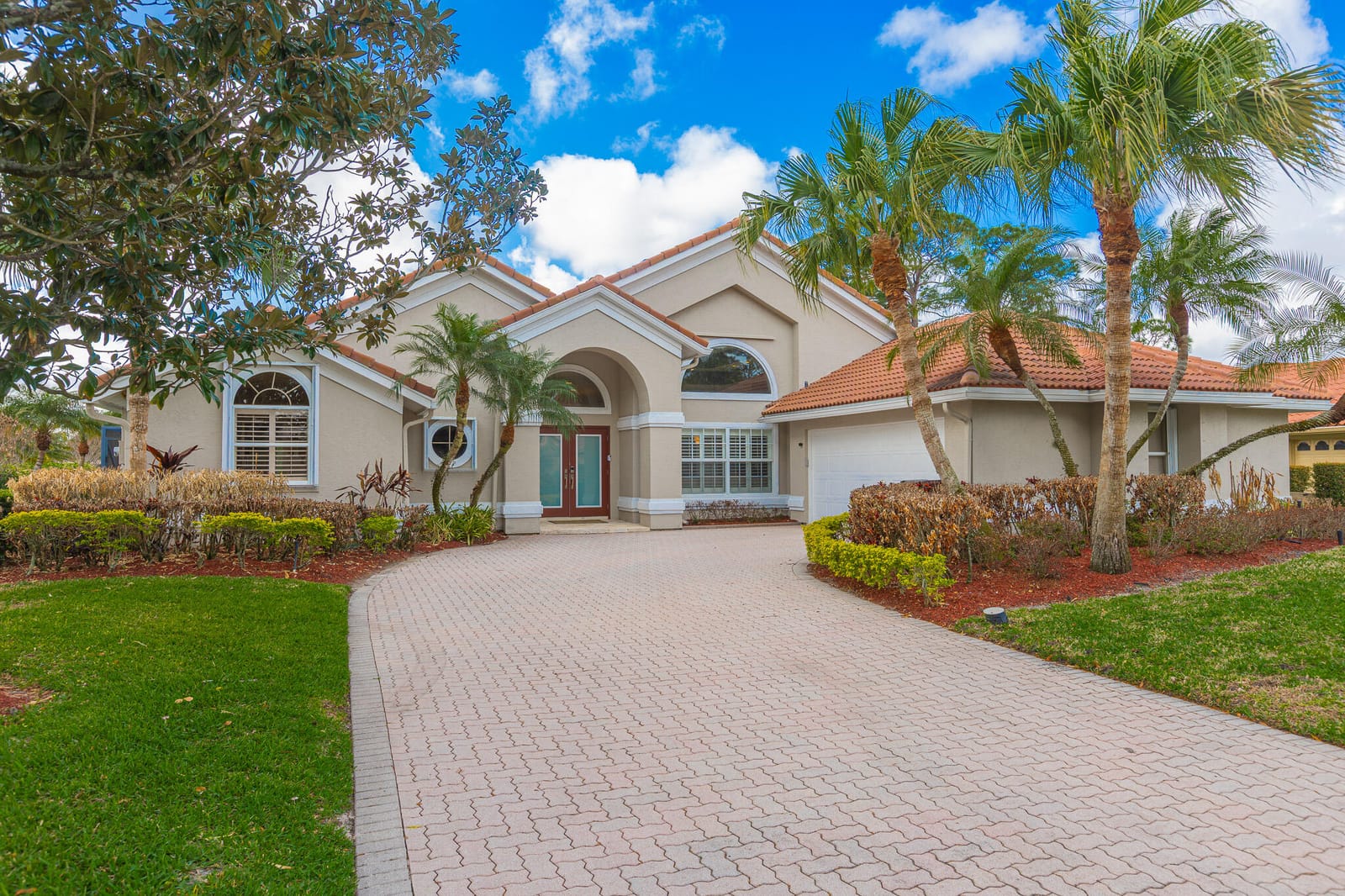 1312 SW Bent Pine Cove, Port St. Lucie, FL 34986