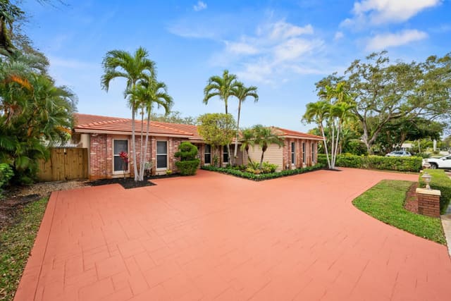 3400 N 47th Avenue, sold in Emerald Hills, Hollywood, FL