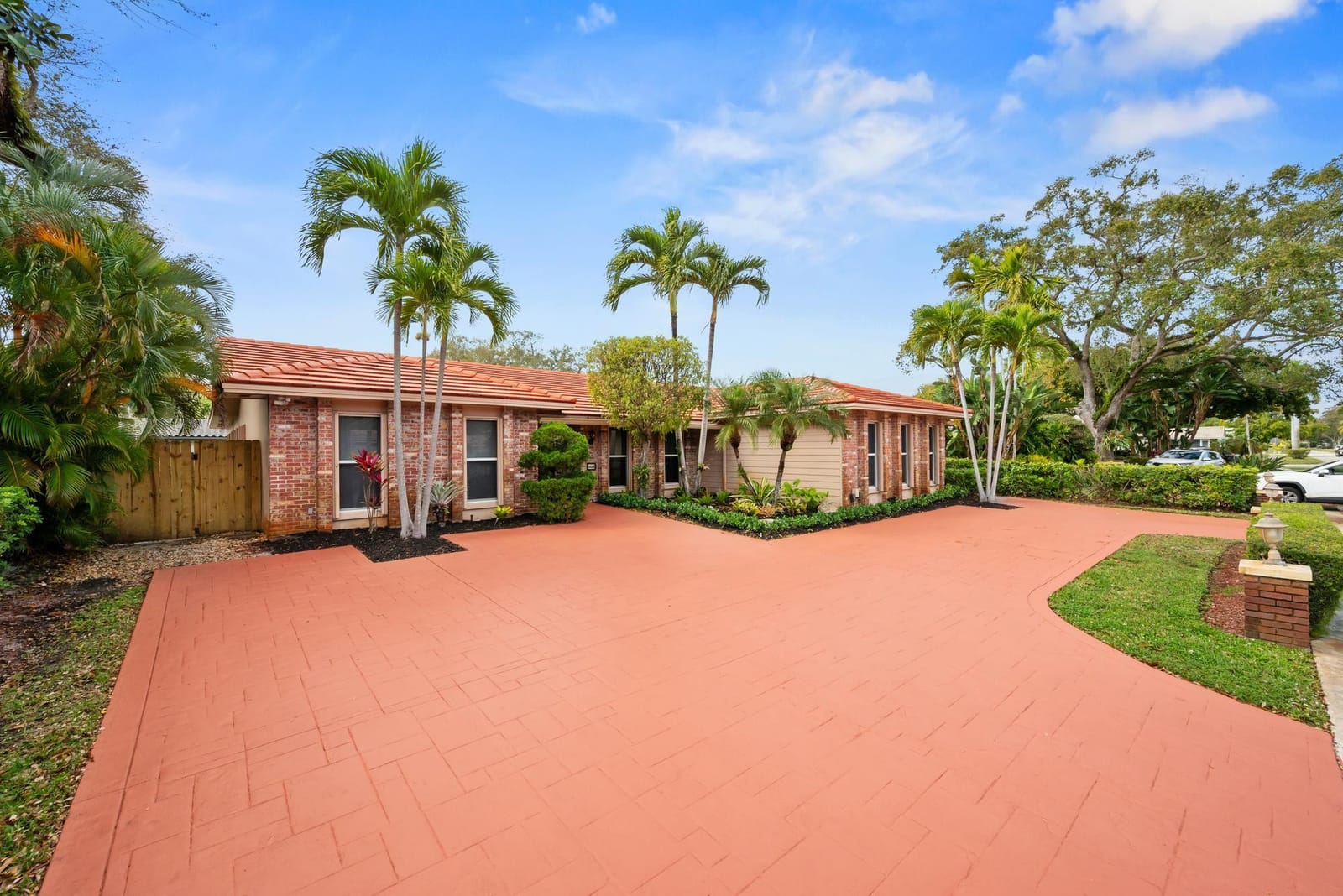3400 N 47th Avenue, Hollywood, FL 33021