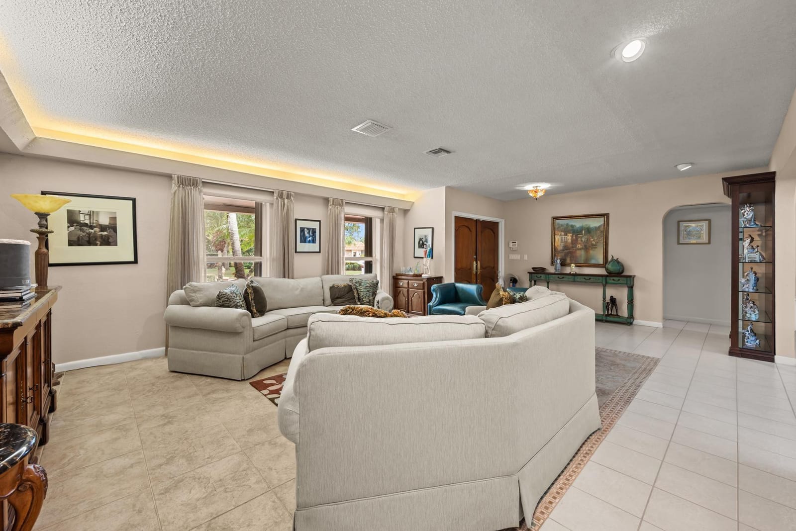 3400 N 47th Avenue, Hollywood, FL 33021 photo 4