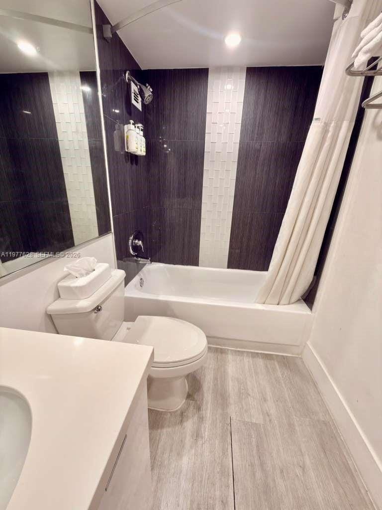19201 Collins Avenue 933, Sunny Isles Beach, FL 33160 photo 16