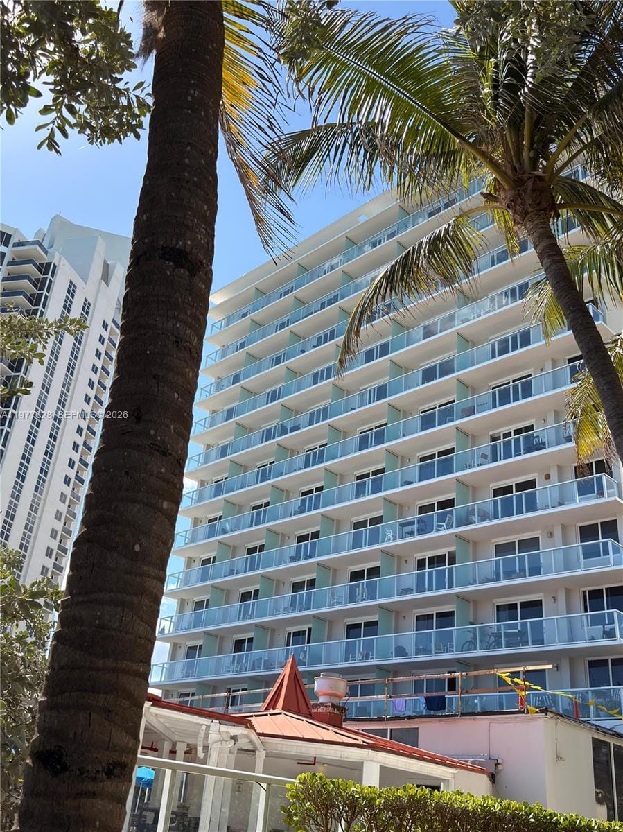 19201 Collins Avenue 933, Sunny Isles Beach, FL 33160 photo 25