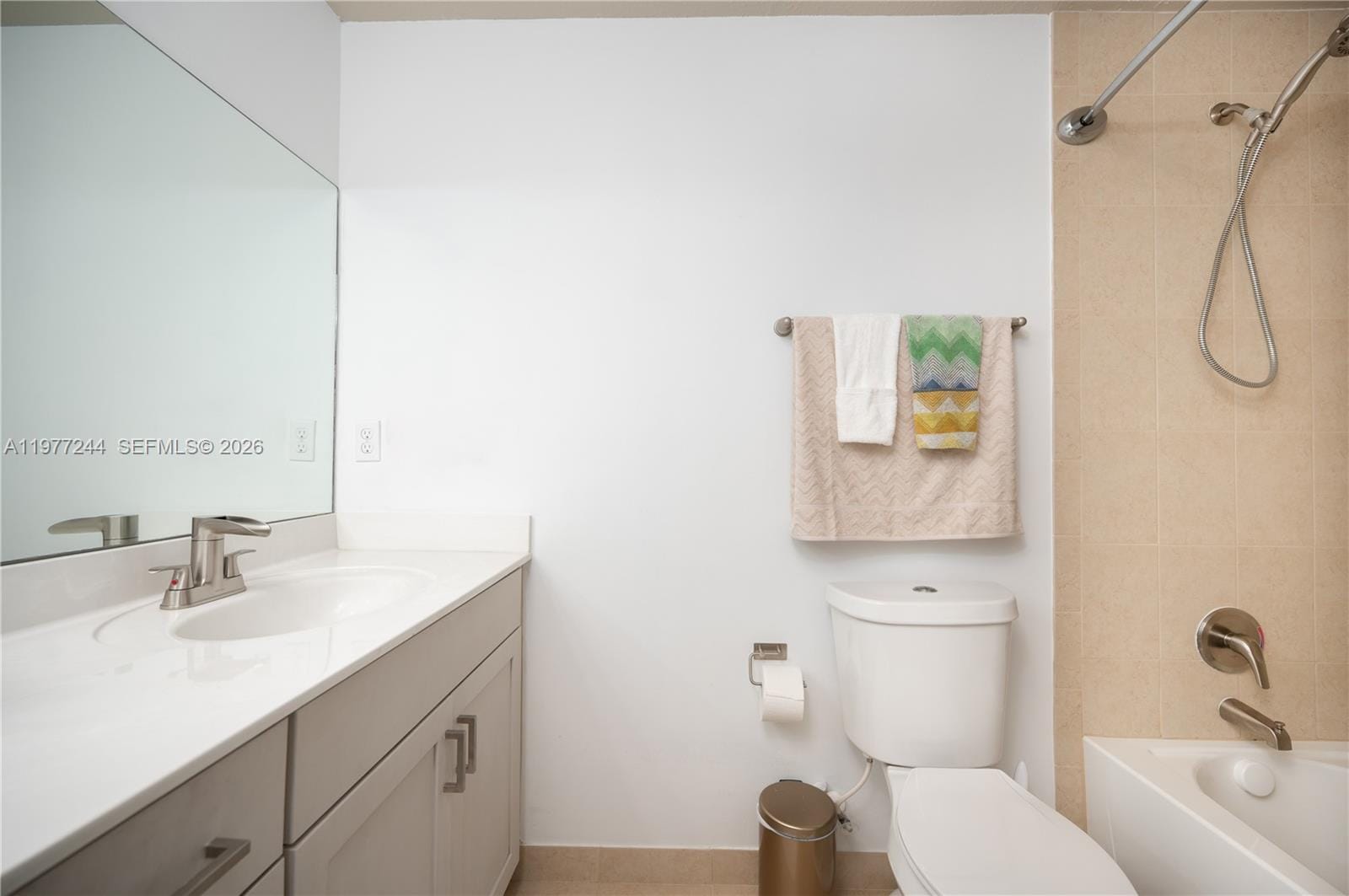 340 NE 194th Lane, Miami, FL 33179 photo 26