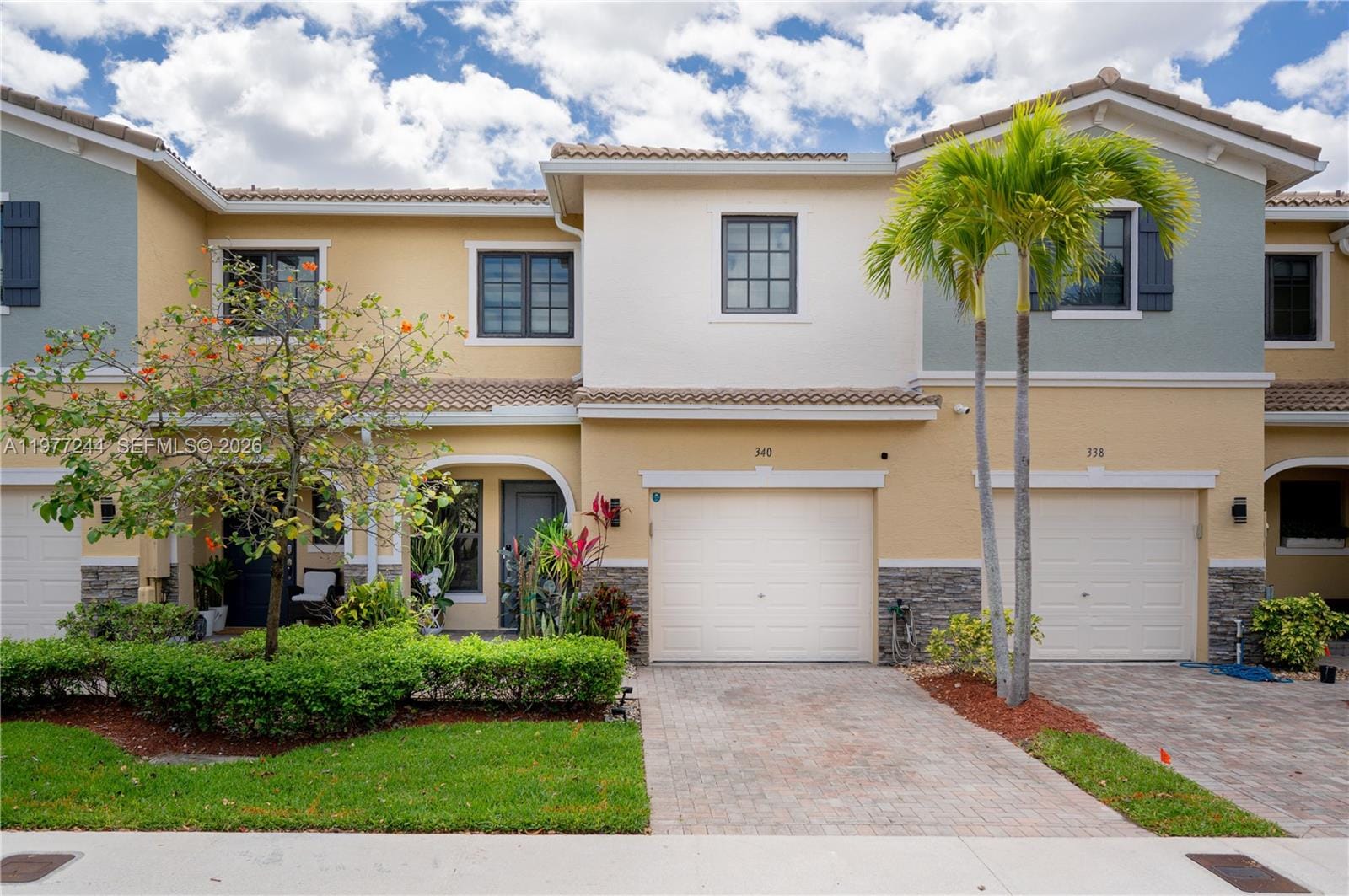 340 NE 194th Lane, Miami, FL 33179 photo 30