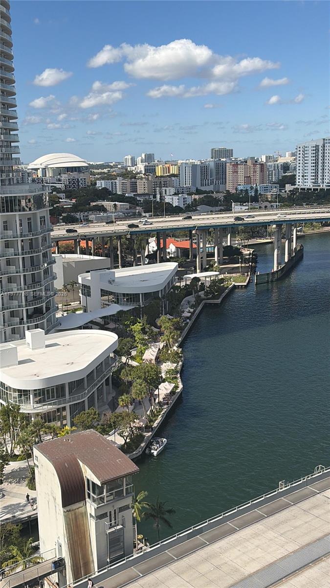 185 SW 7th Street 1605, Miami, FL 33130, Miami