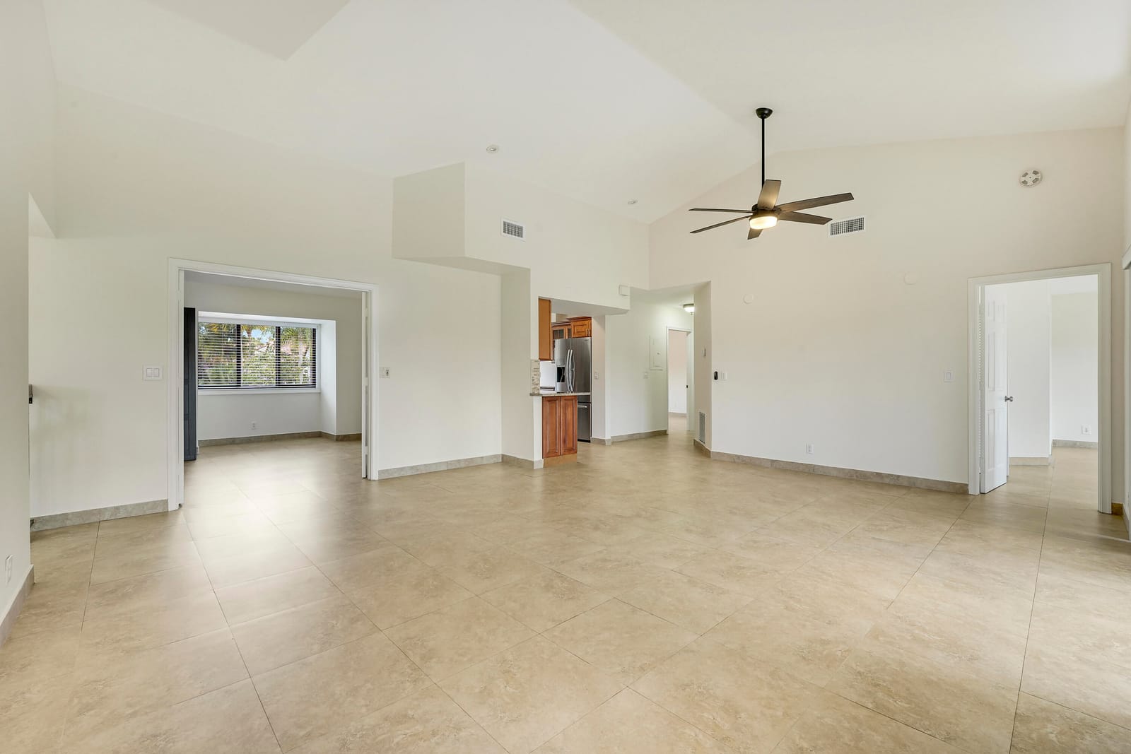 7902 Seville Place 1604 — photo 6