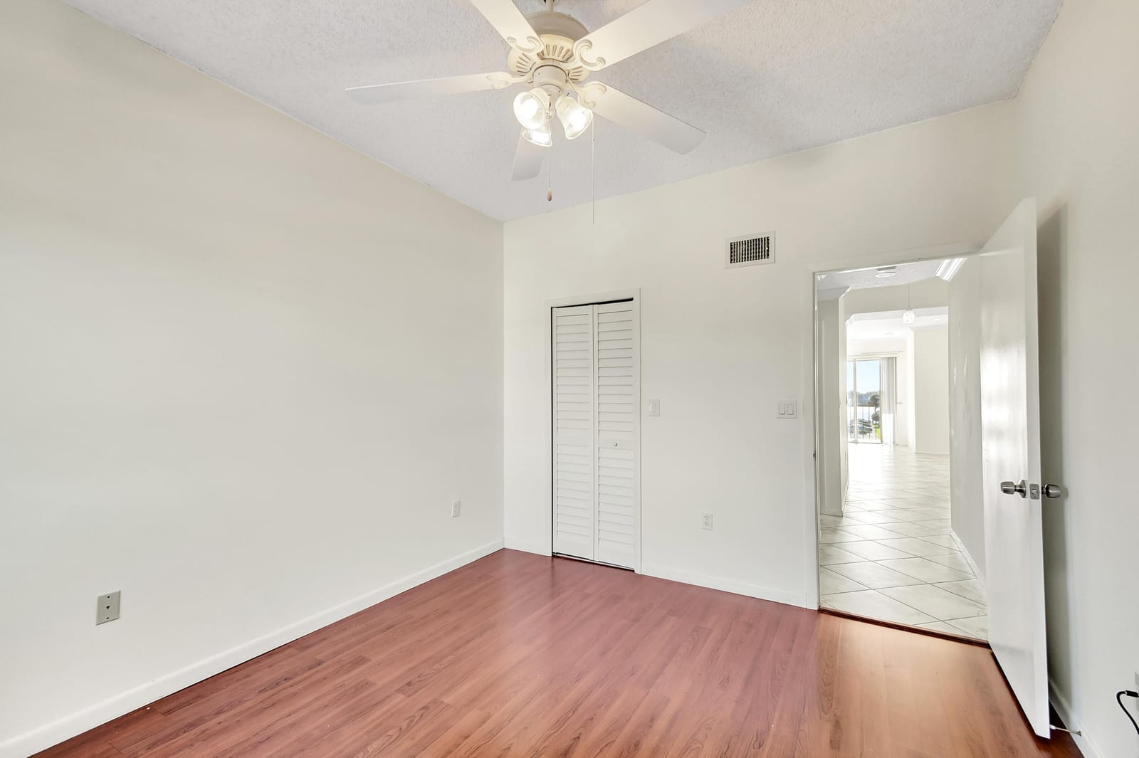 104 Half Moon Circle # C3, Hypoluxo, FL 33462 photo 21