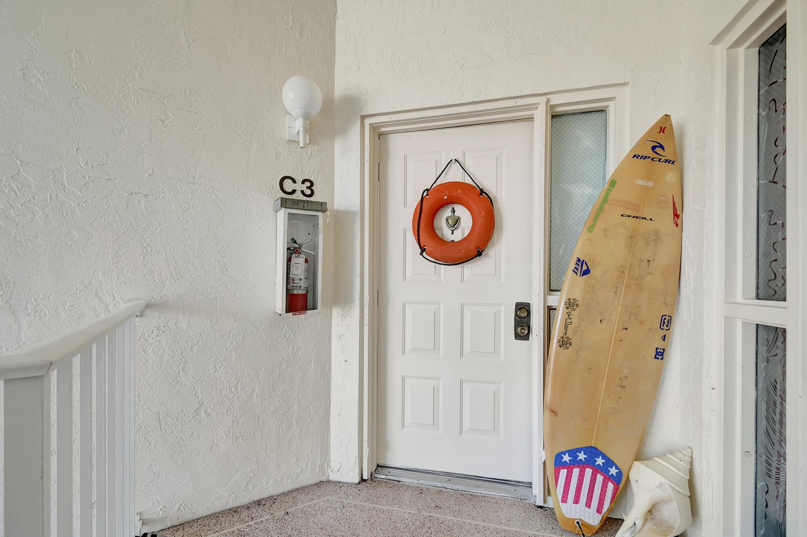 104 Half Moon Circle # C3, Hypoluxo, FL 33462 photo 4