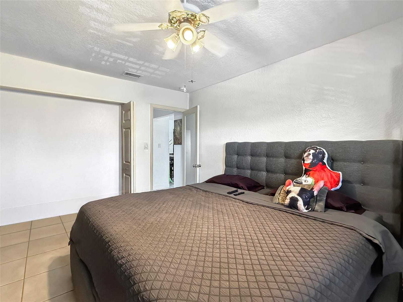 2607 NE 8th Avenue 48 — photo 9