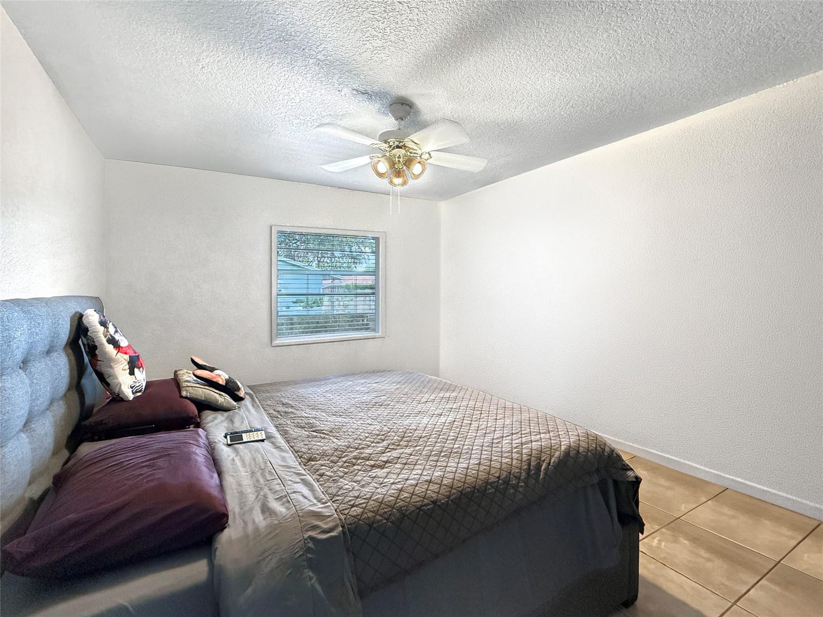 2607 NE 8th Avenue 48 — photo 10