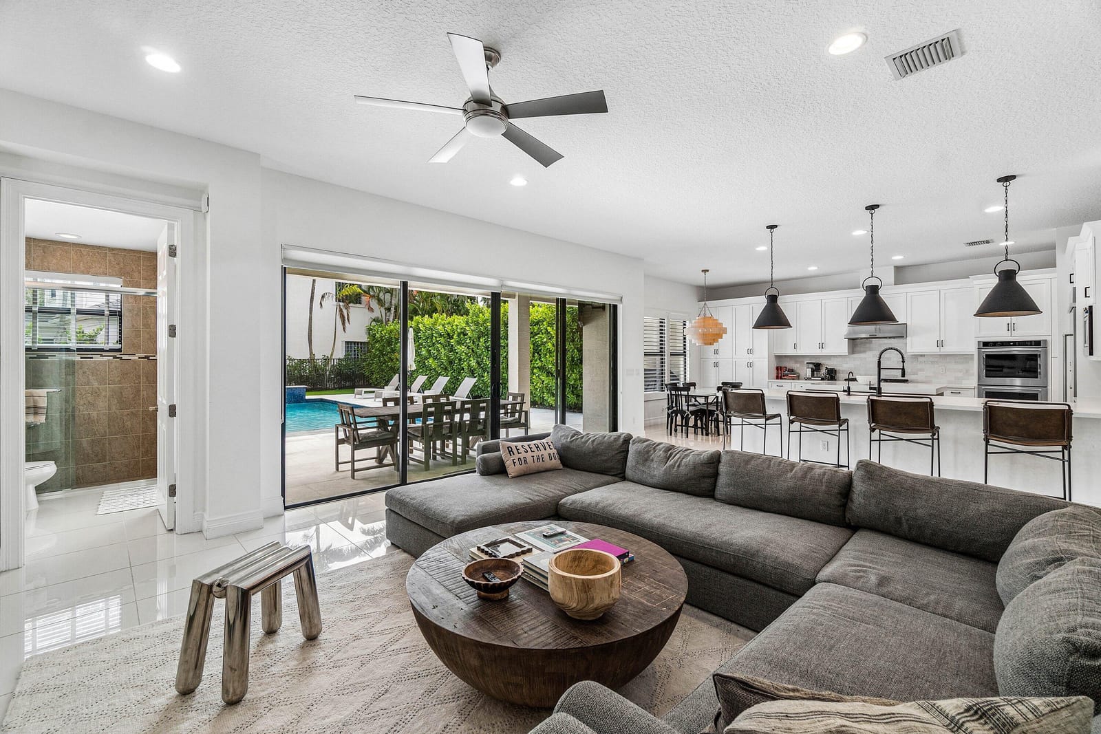9566 Eden Roc Court — photo 12