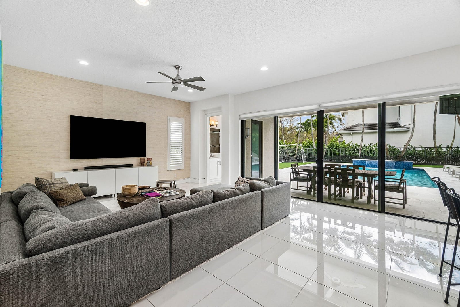 9566 Eden Roc Court, Delray Beach, FL 33446 photo 13