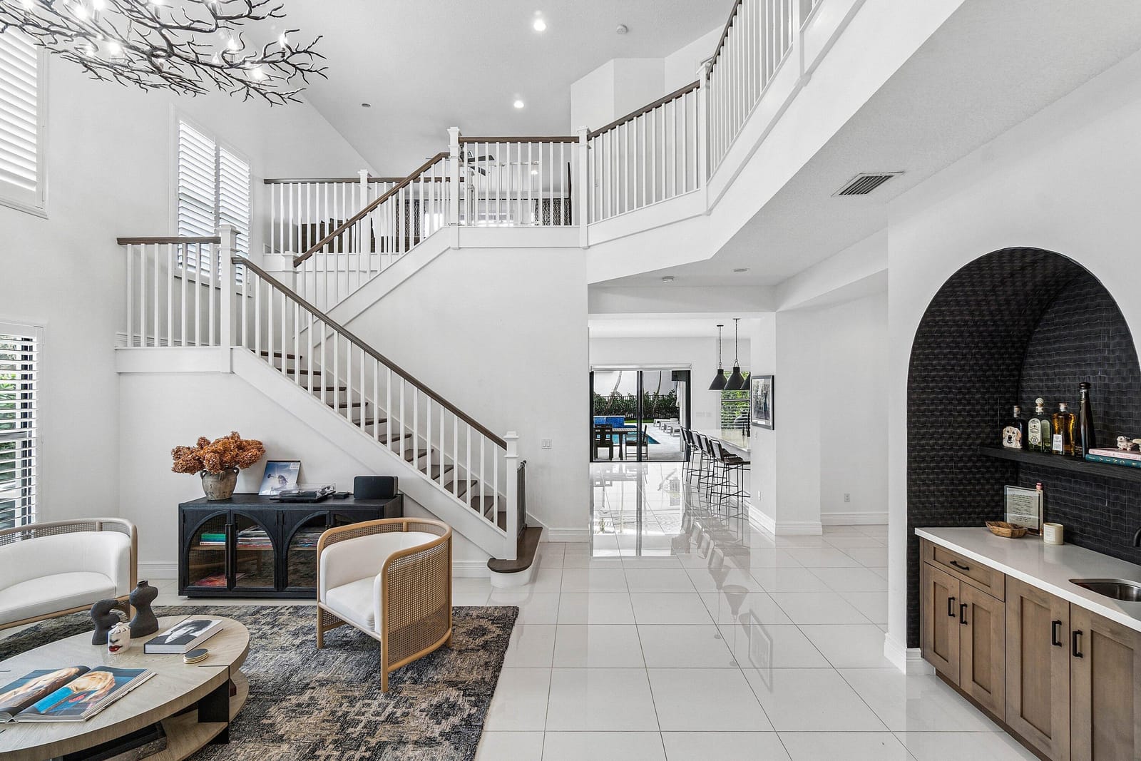 9566 Eden Roc Court — photo 5