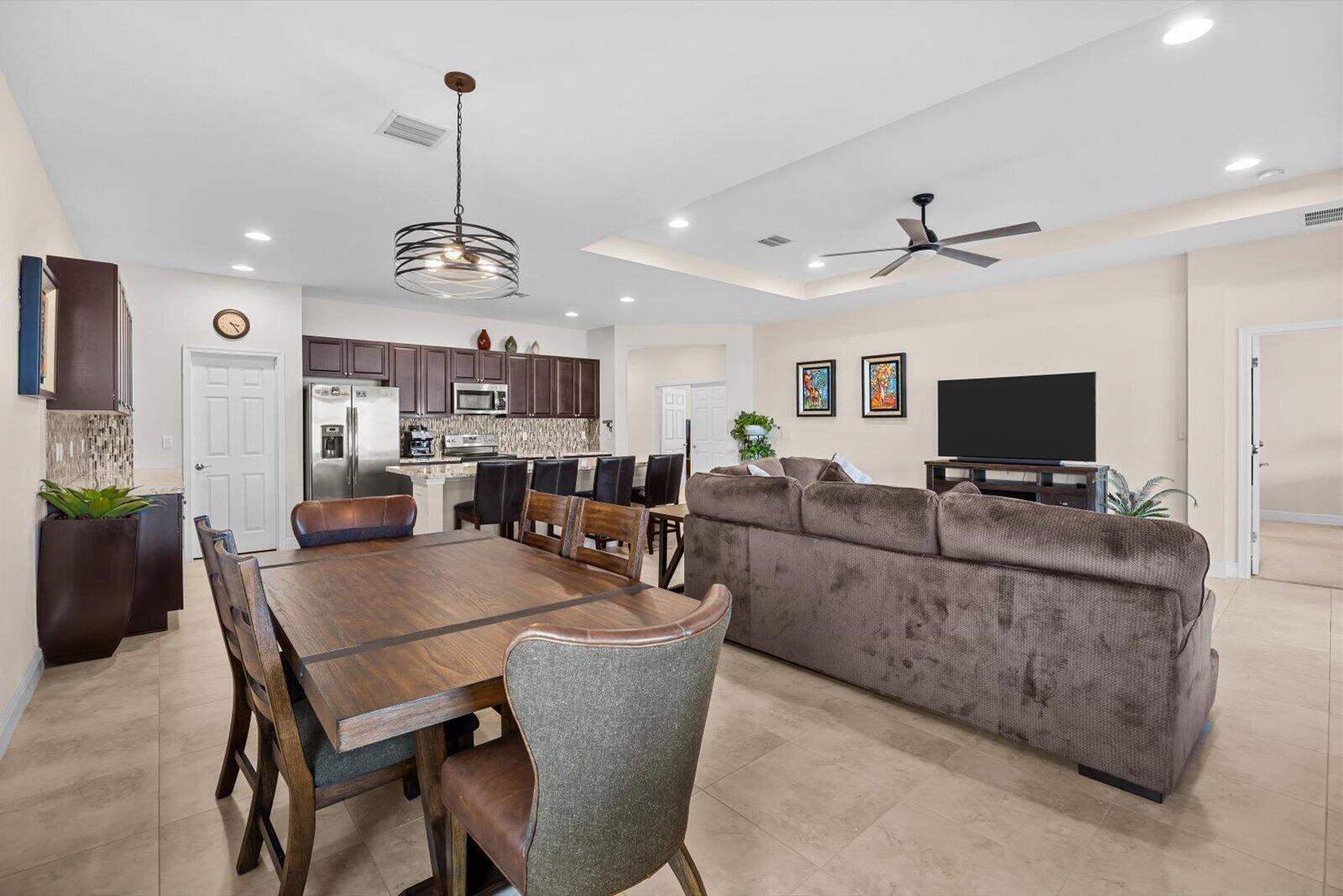 1114 NW Demedici Rd Road — photo 11