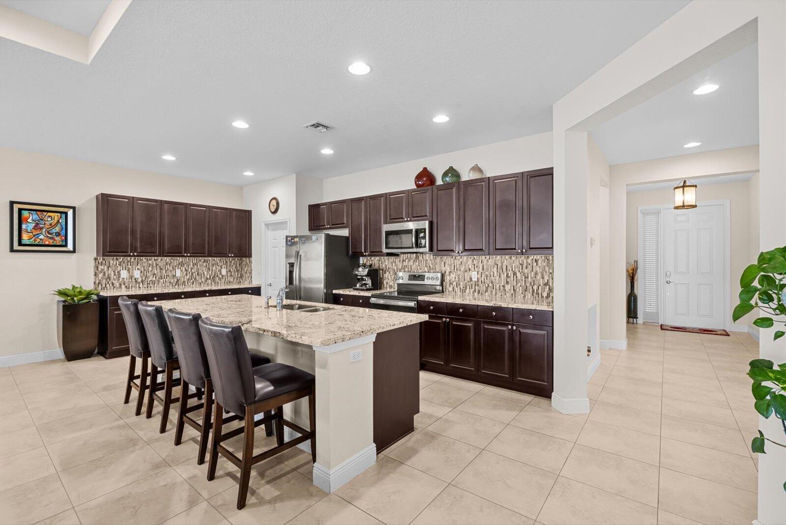 1114 NW Demedici Rd Road — photo 12