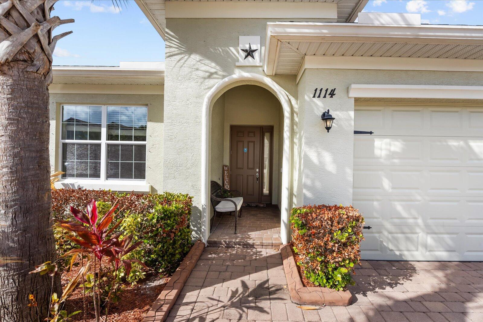 1114 NW Demedici Rd Road — photo 3