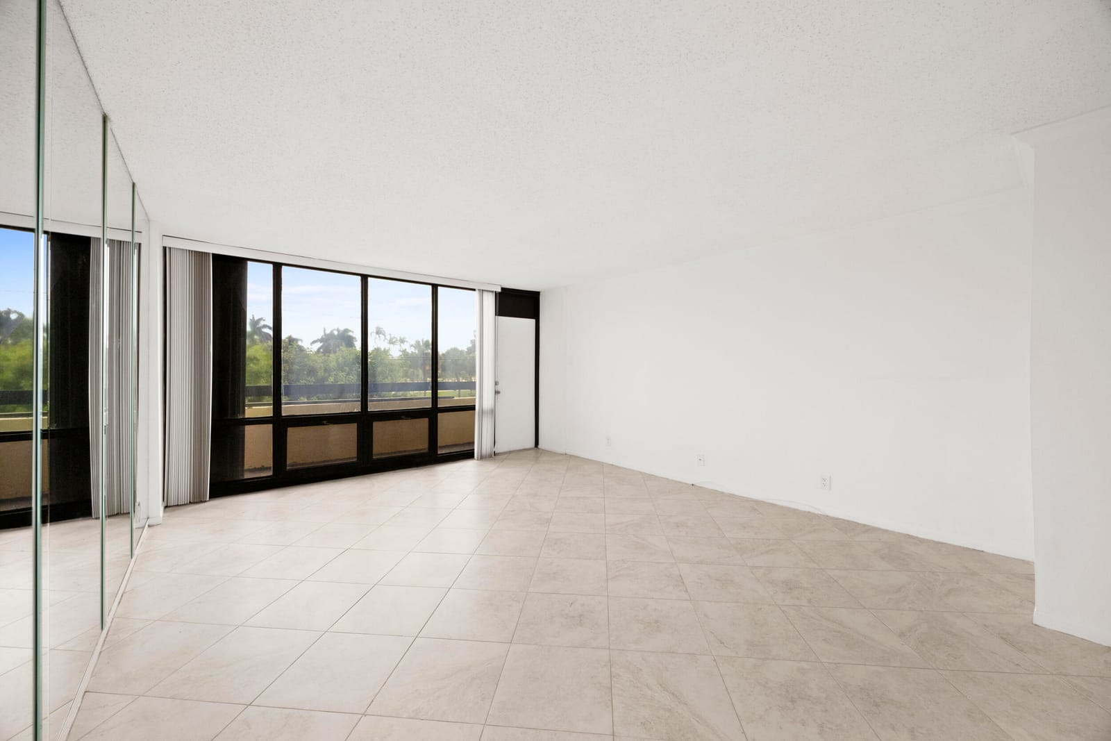 1401 S Federal Highway 220 — photo 9