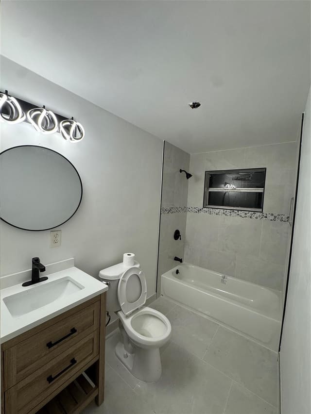 929 SW 10th Avenue, sold in Delray Beach Heights, Delray Beach, FL