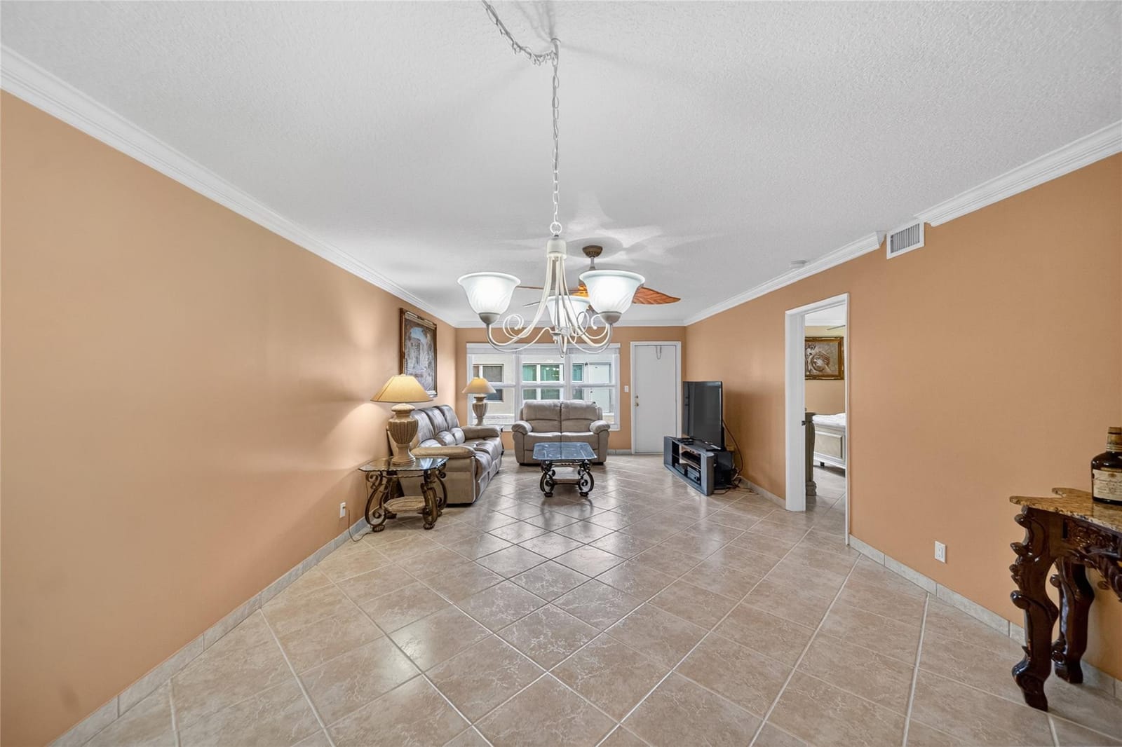 18730 Stewart Circle 7 — photo 5