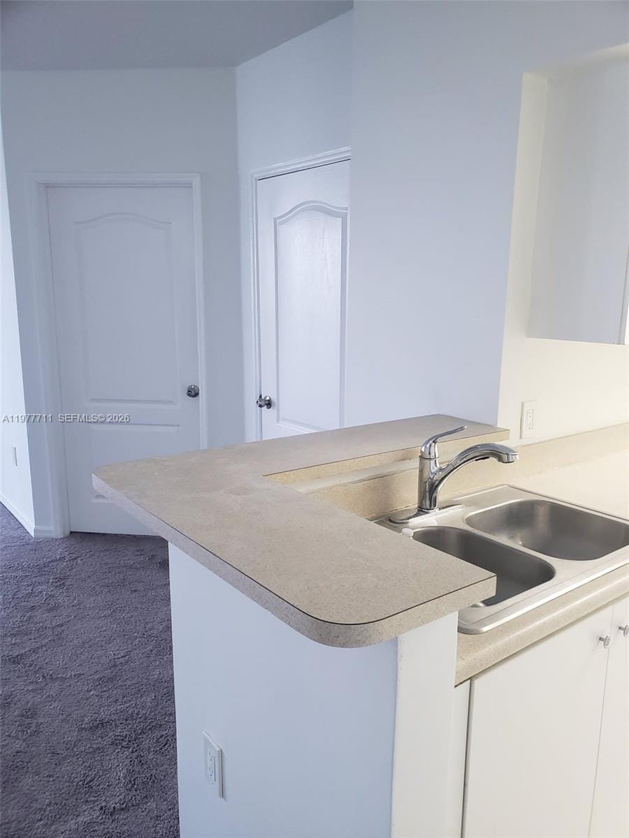 5077 NW 7th Street 903, Miami, FL 33126 photo 4