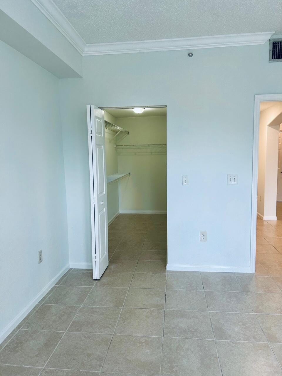 533 NE 3rd Avenue 204, Fort Lauderdale, FL 33301 photo 20