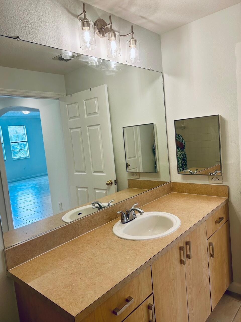 533 NE 3rd Avenue 204, Fort Lauderdale, FL 33301 photo 21