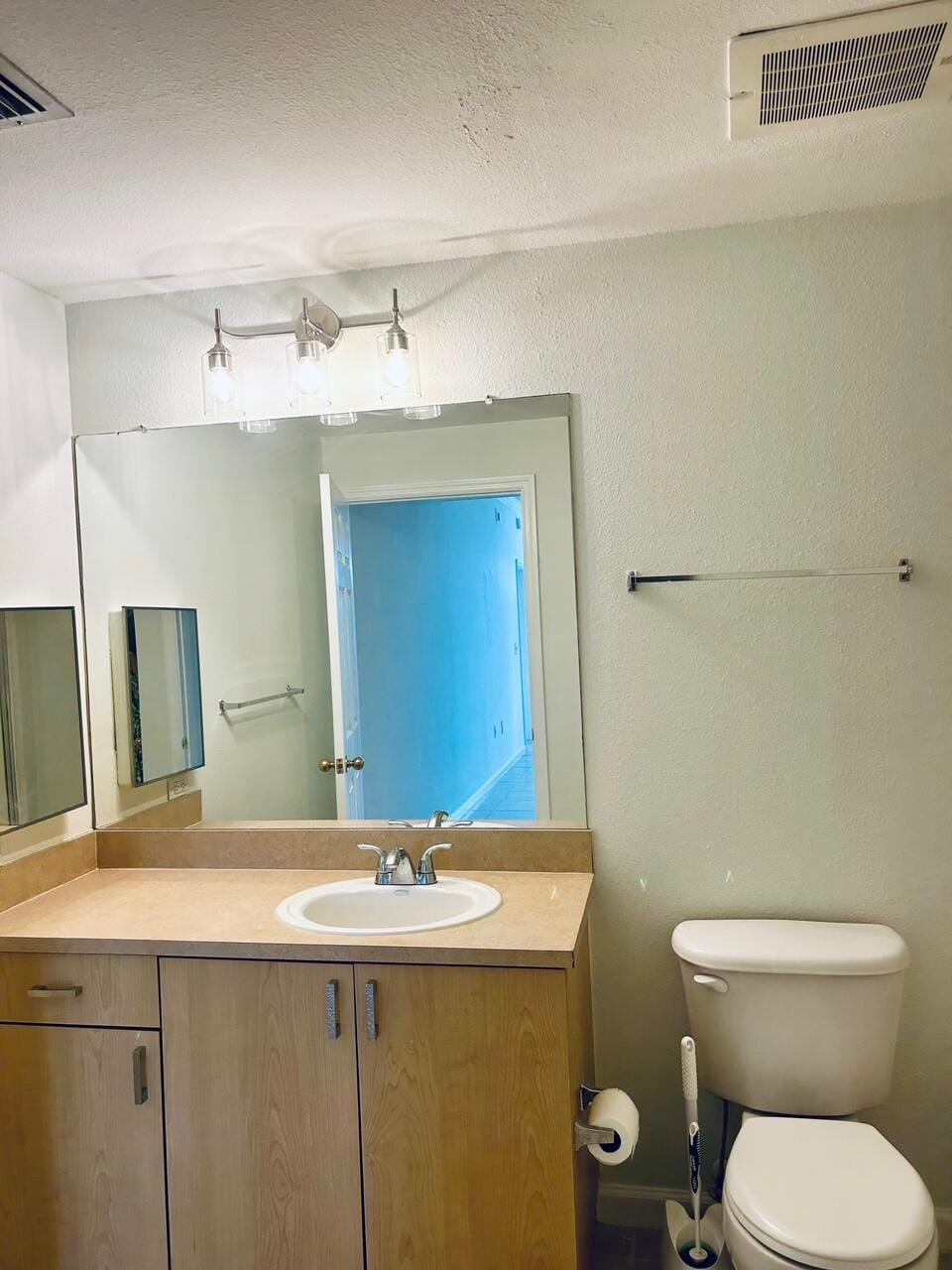 533 NE 3rd Avenue 204, Fort Lauderdale, FL 33301 photo 22