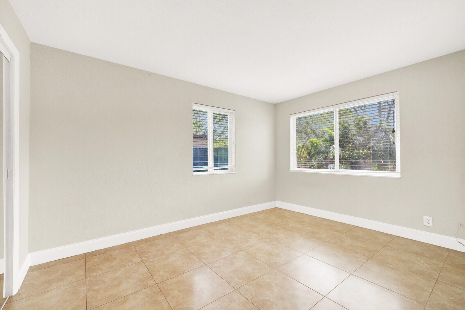 64 NE 7th Court, Deerfield Beach, FL 33441 photo 14