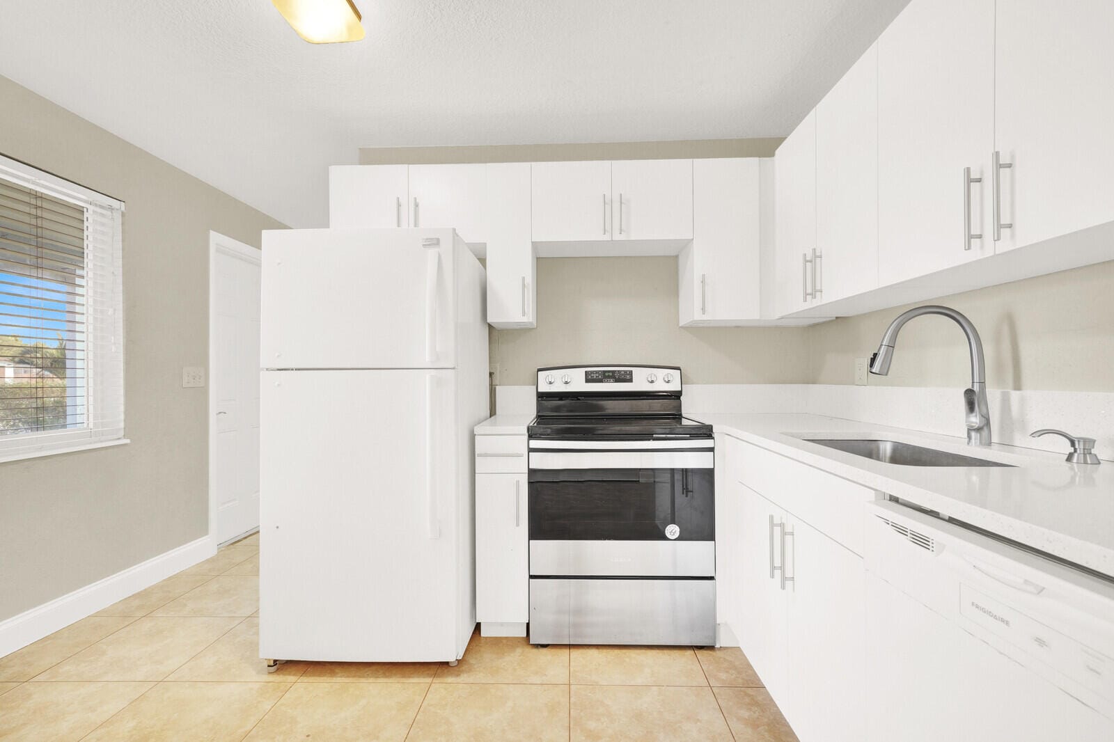 64 NE 7th Court, Deerfield Beach, FL 33441 photo 21