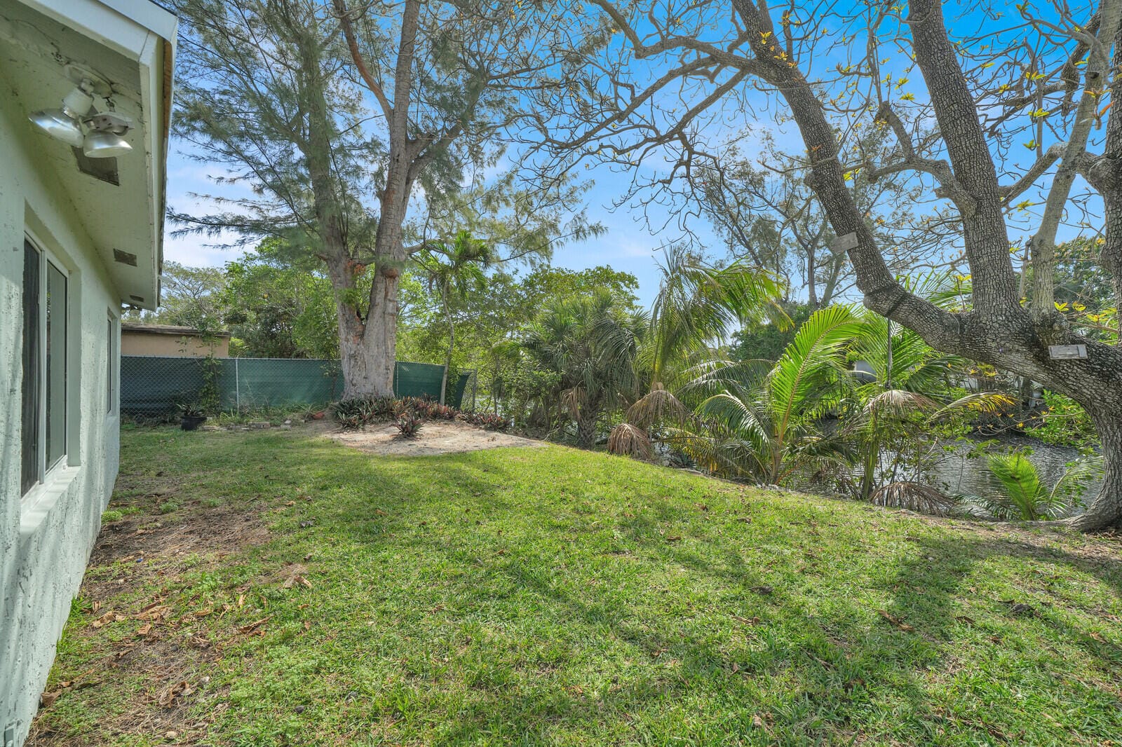 64 NE 7th Court, Deerfield Beach, FL 33441 photo 5