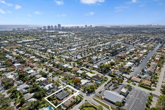 1305 SE 2nd Street, sold in Cypress Creek Estates Sec, Pompano Beach, FL