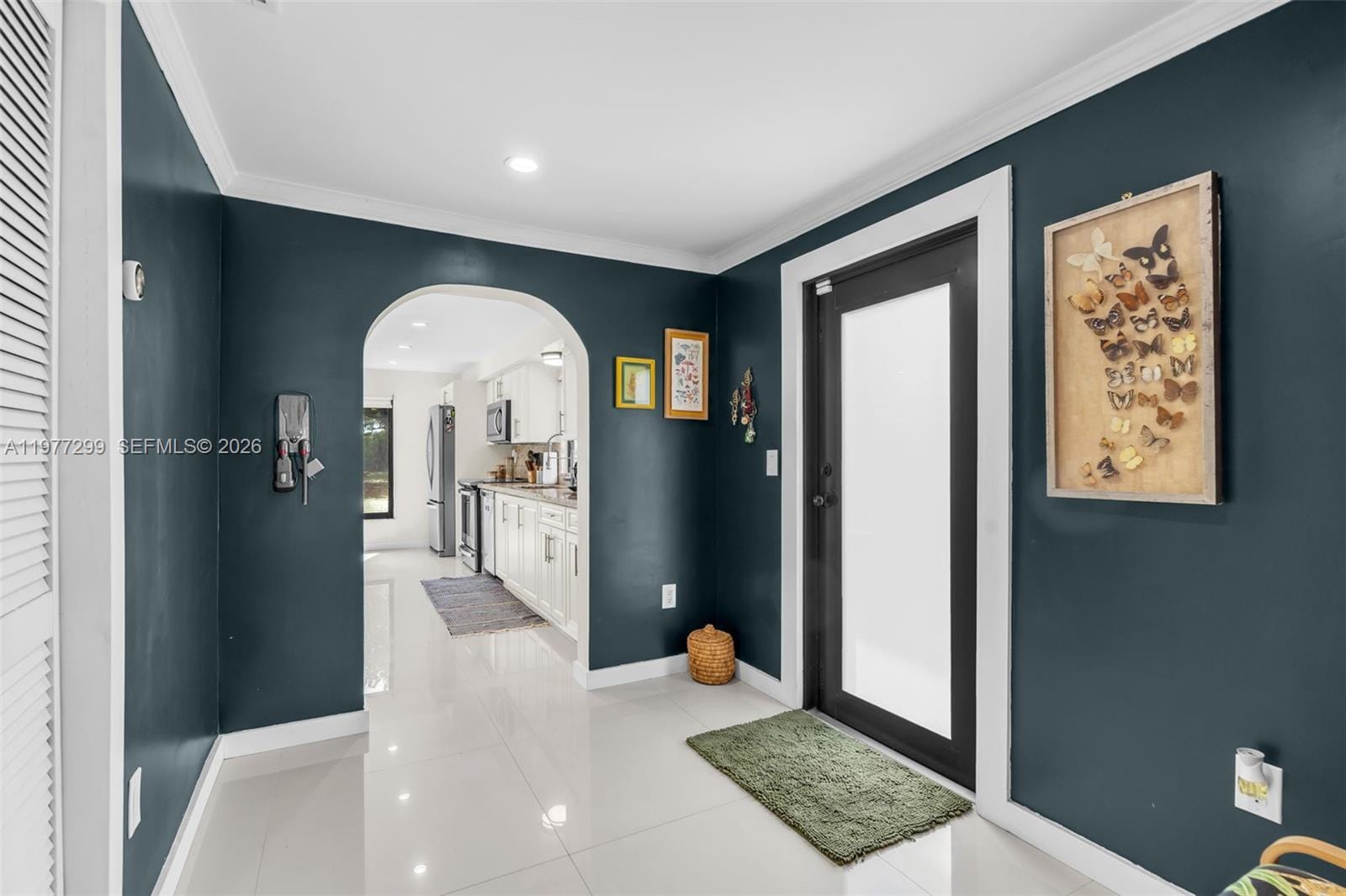 810 NE 149th Street — photo 3