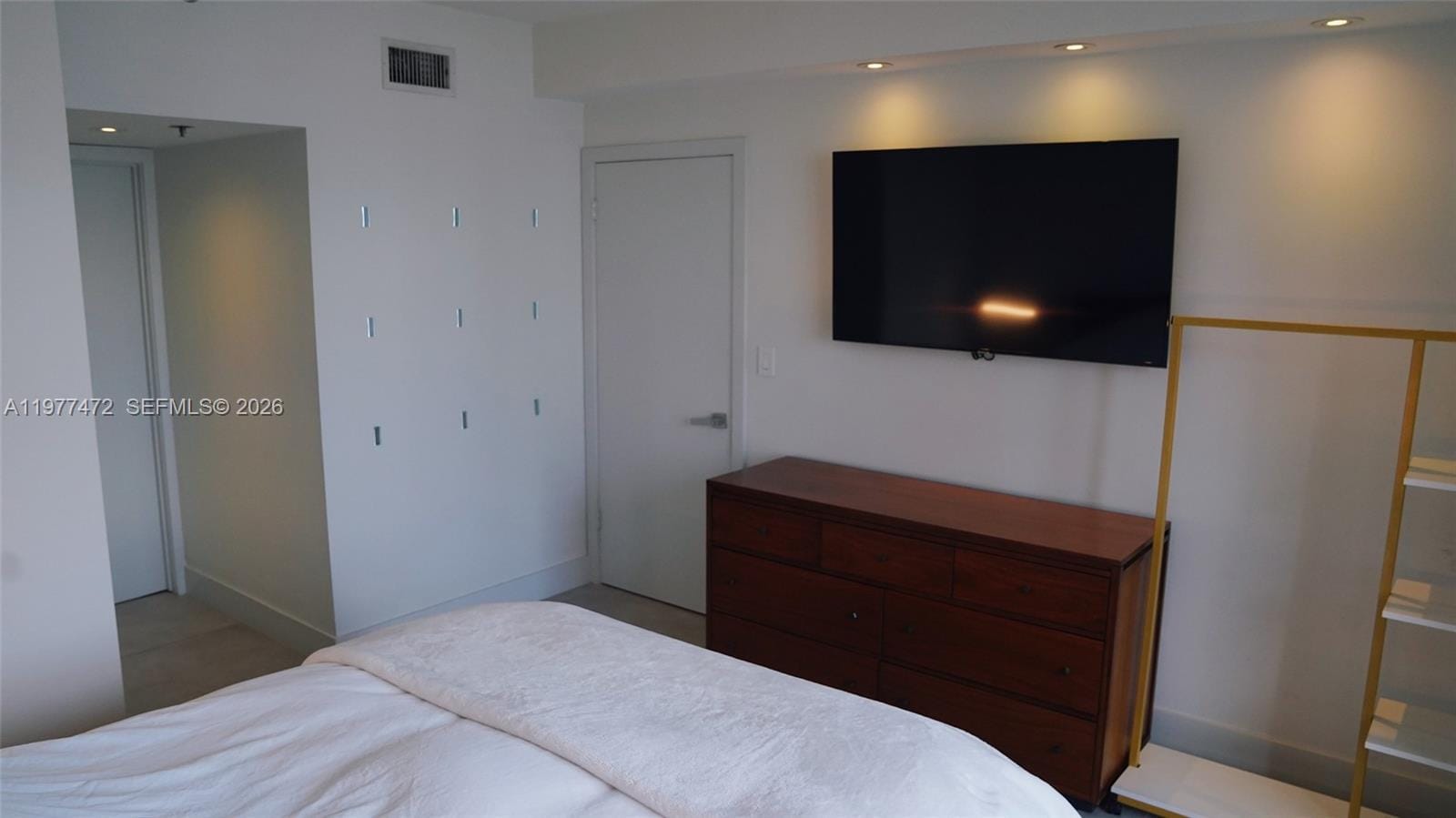 540 Brickell Key Drive 1711, Miami, FL 33131 photo 15