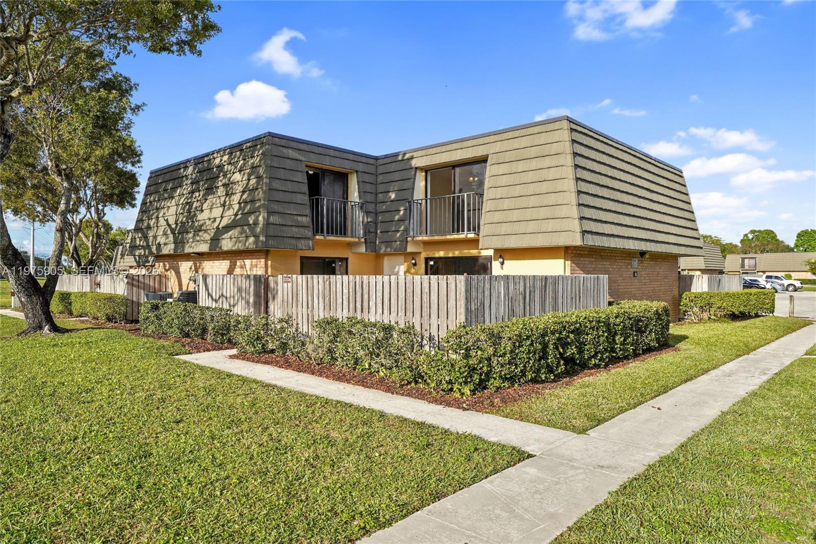 2206 22nd Way, West Palm Beach, FL 33407, West Palm Beach