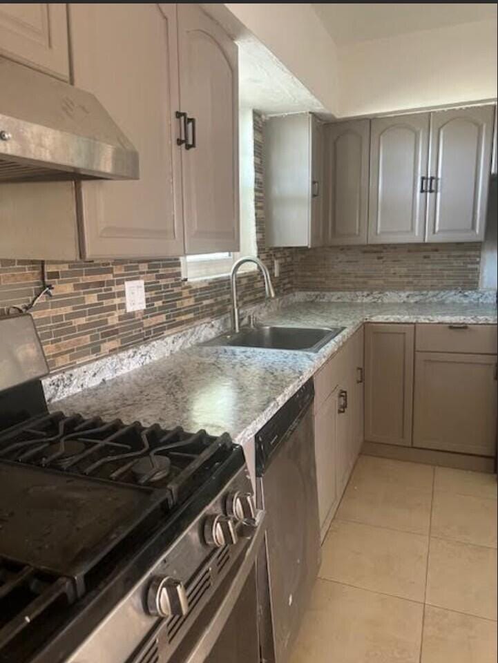 7891 Sheridan Street — photo 2