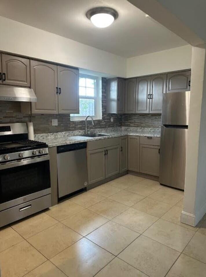 7891 Sheridan Street — photo 5