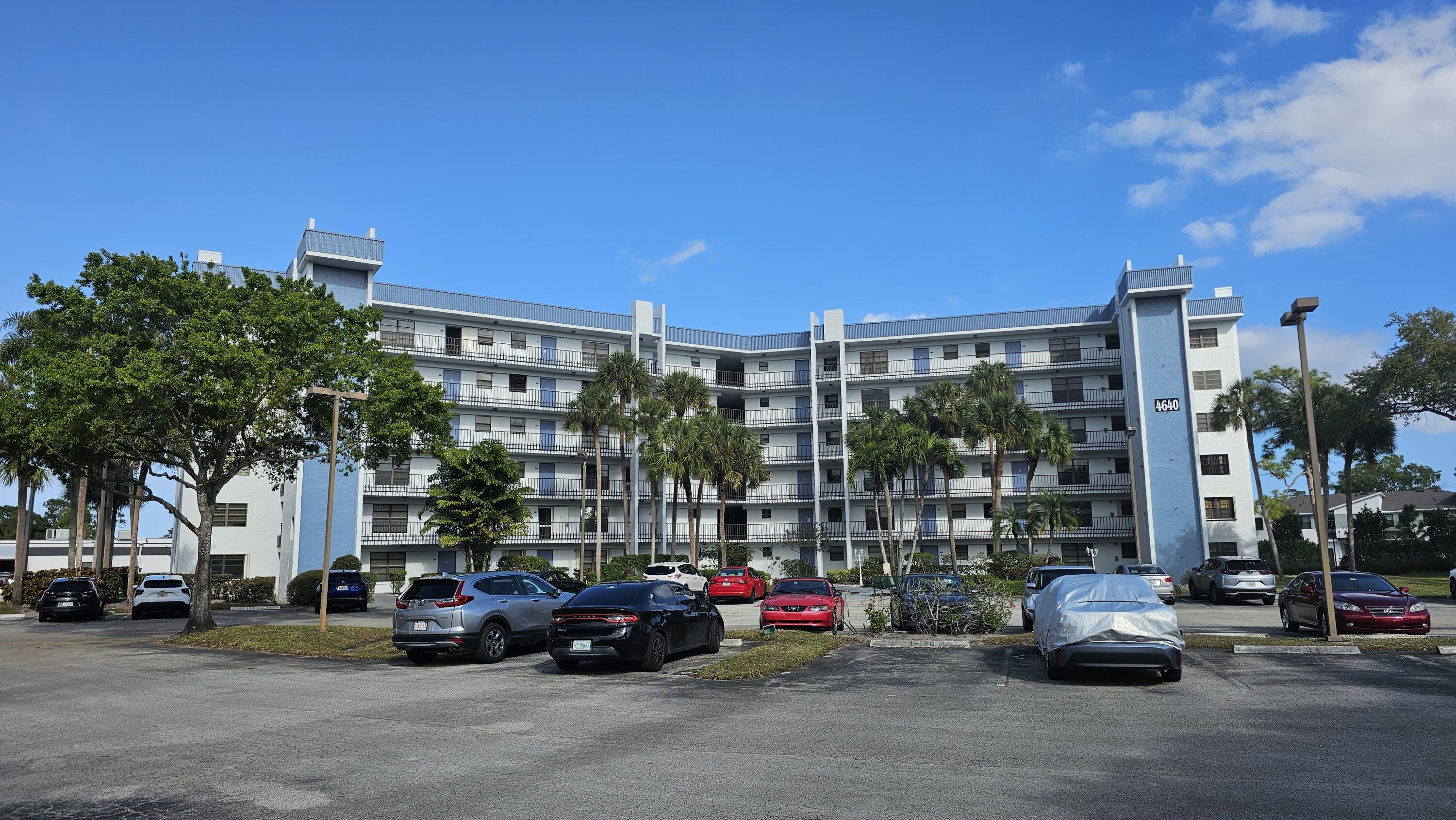 4640 Lucerne Lakes Boulevard W 303, Lake Worth, FL 33467, Lake Worth