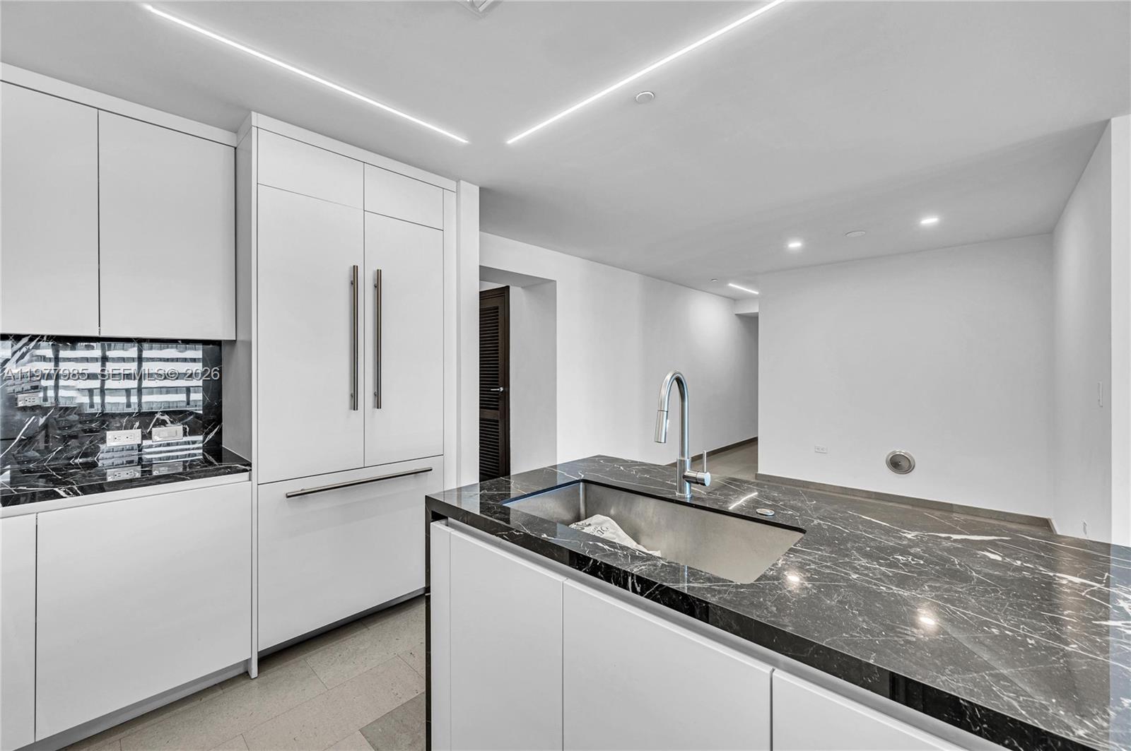 88 SW 7th Street 806, Miami, FL 33130 photo 18