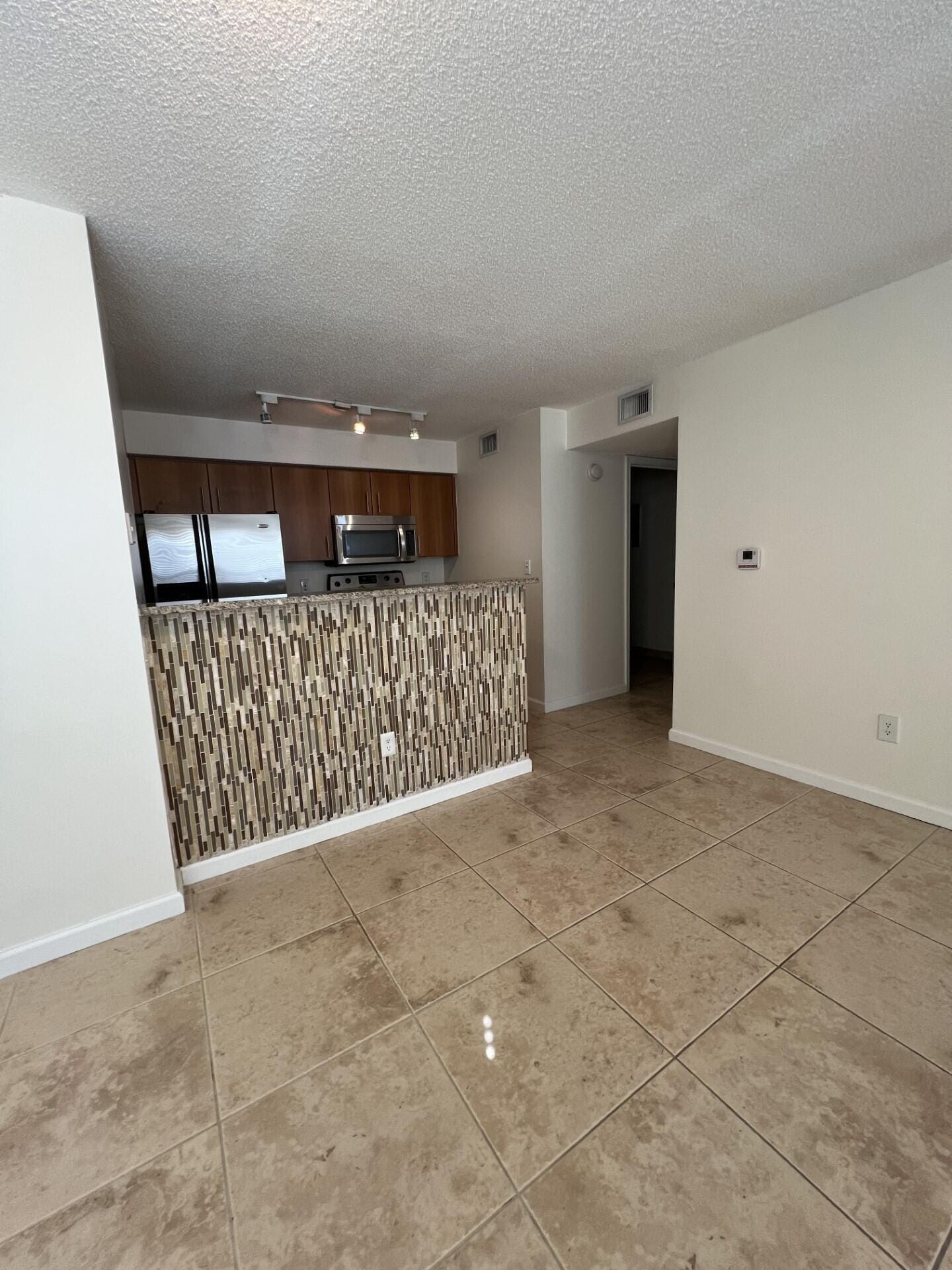 1215 Crystal Way C, Delray Beach, FL 33444 photo 2
