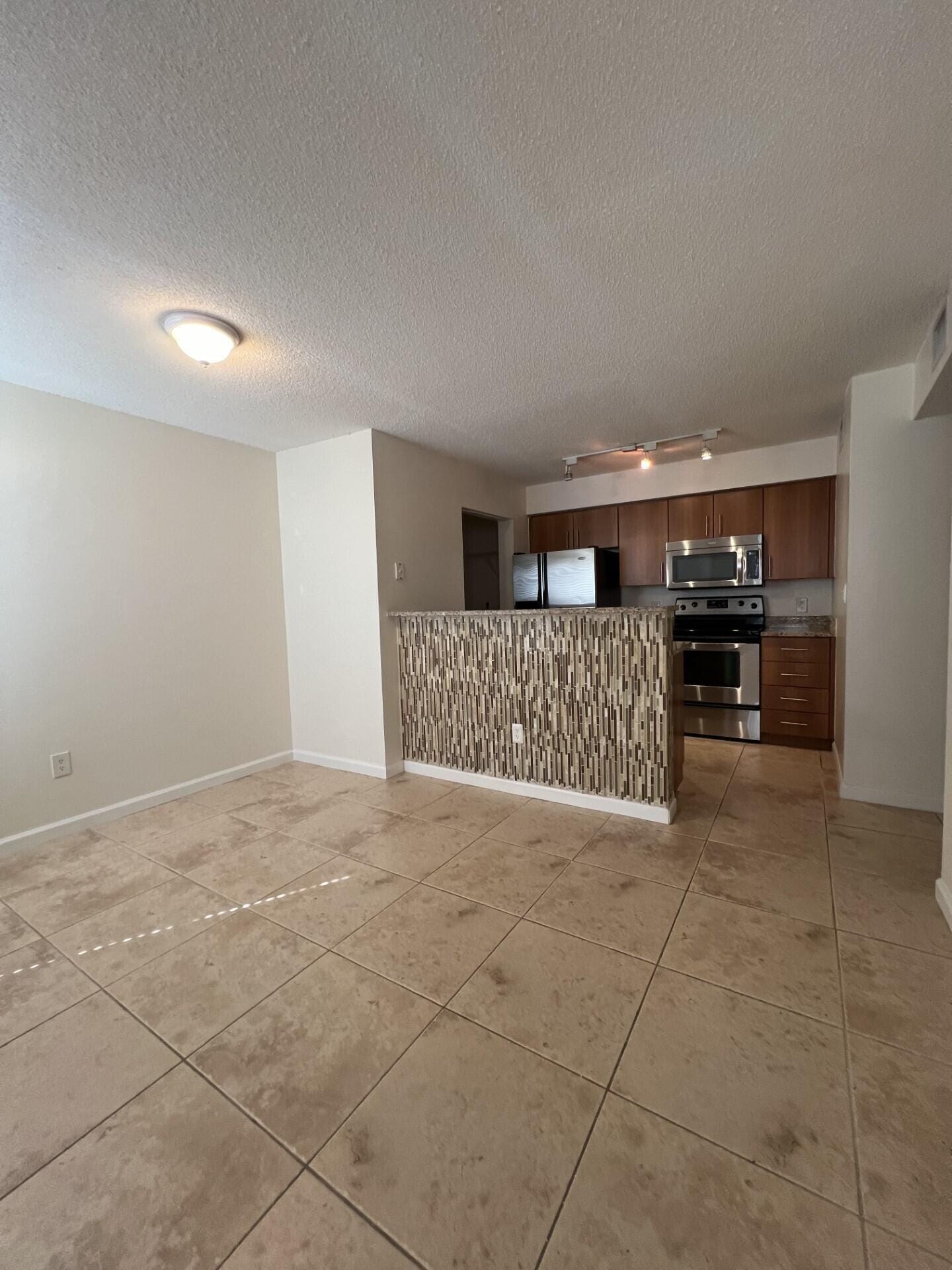 1215 Crystal Way C, Delray Beach, FL 33444 photo 5