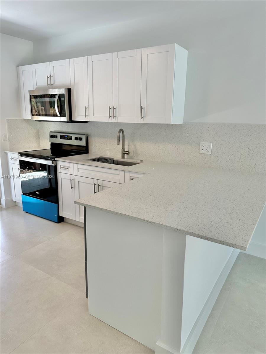 12125 NE 7th Avenue — photo 11