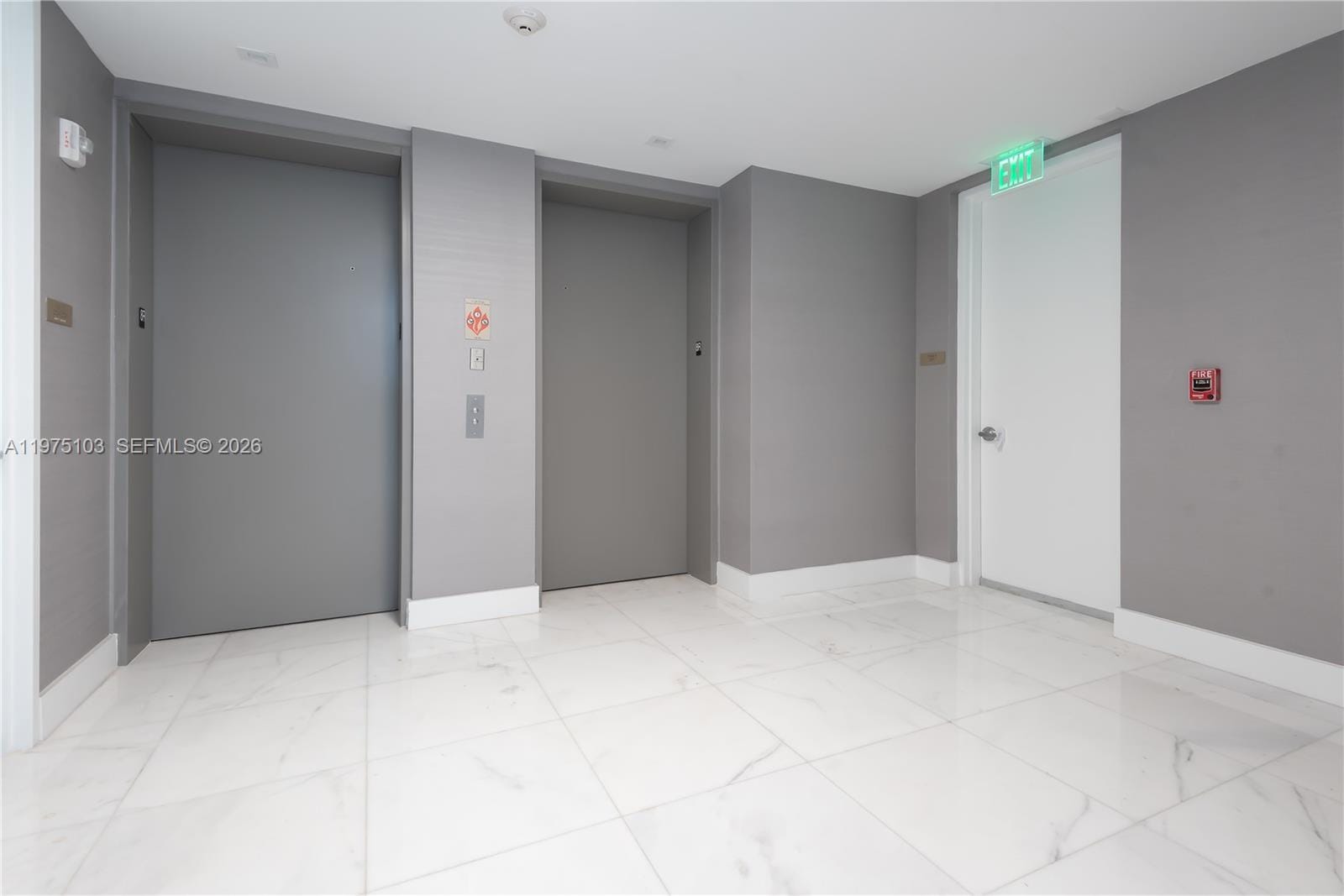 18975 Collins Avenue 801 — photo 12