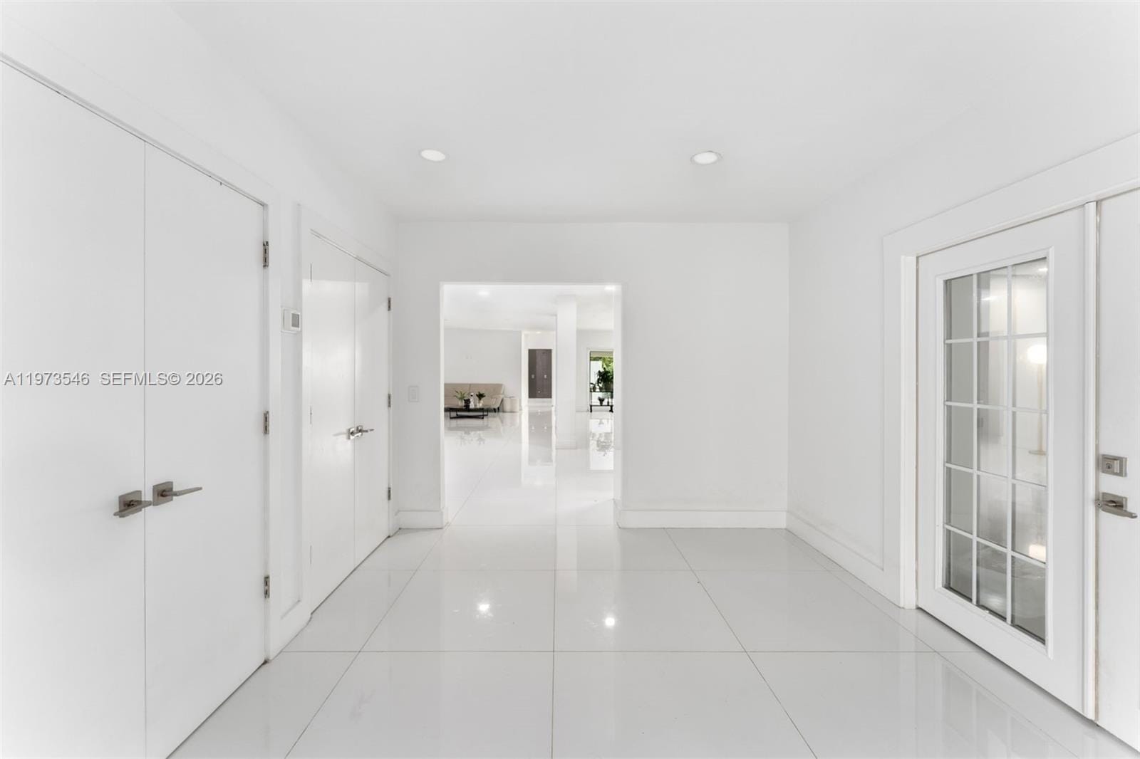400 SW 24th Road — photo 3