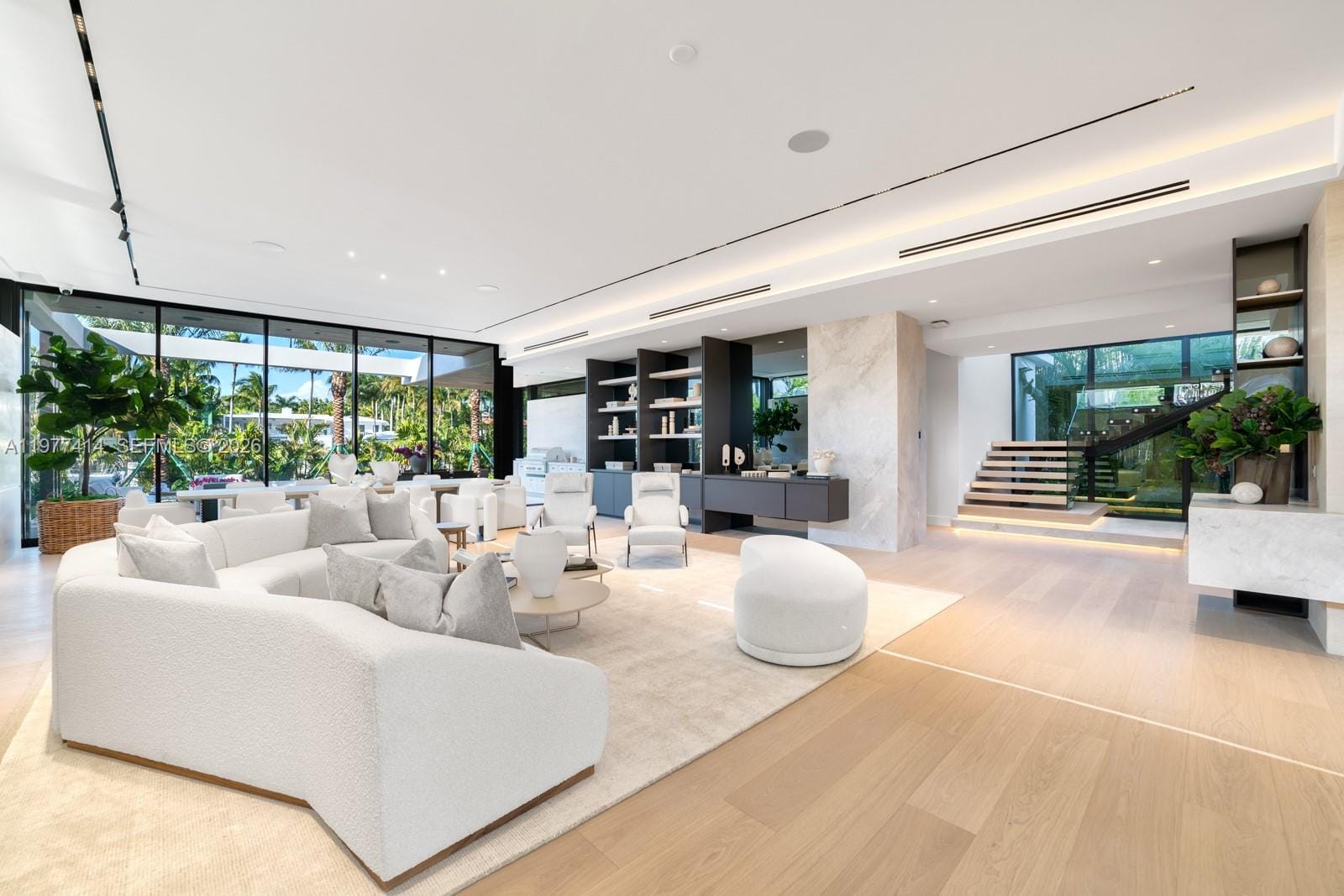 1745 W 24th Street, Miami Beach, FL 33140 photo 2