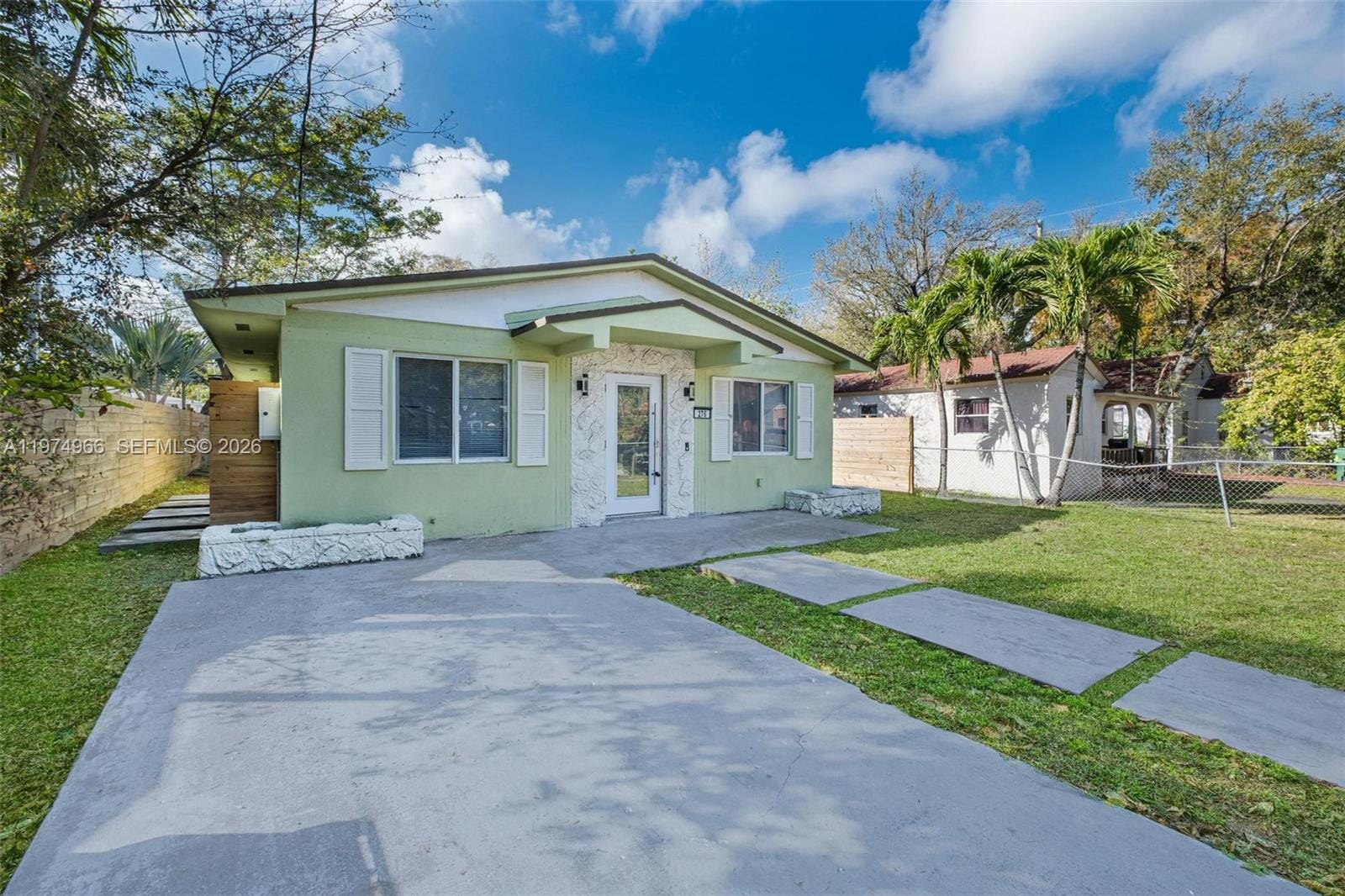 276 NW 40th Street, Miami, FL 33127 photo 3