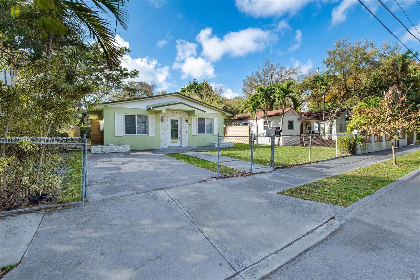 3 bedroom home for sale at 276 40th, Miami, FL 33127 — $659,900
