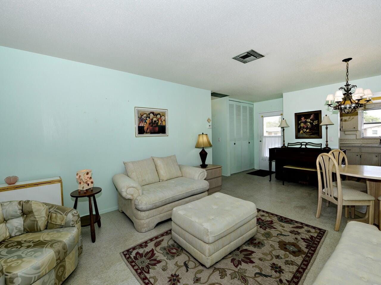 2789 Ashley Drive W B, West Palm Beach, FL 33415 photo 4