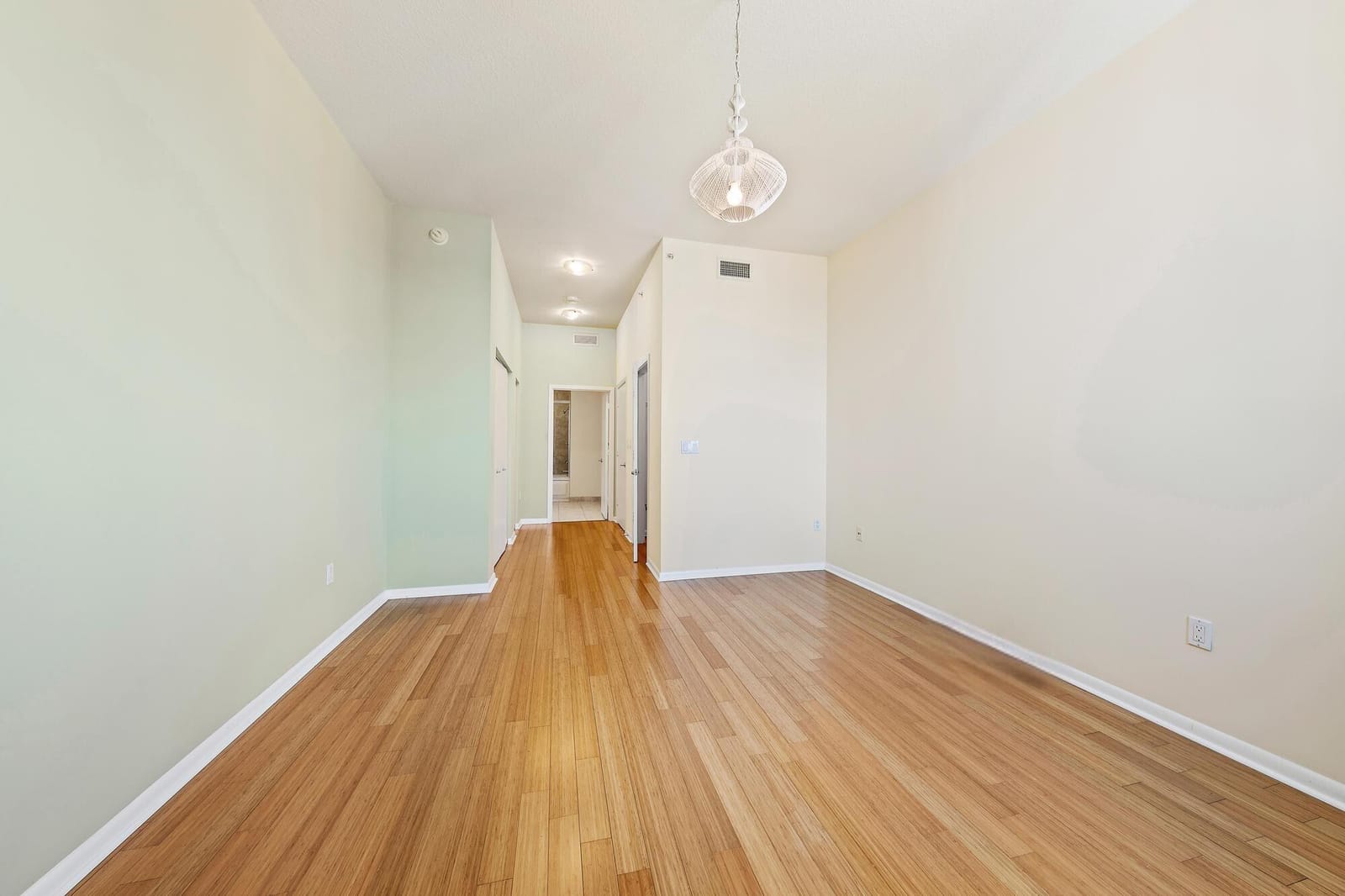 1551 N Flagler Drive Ph L7 — photo 9