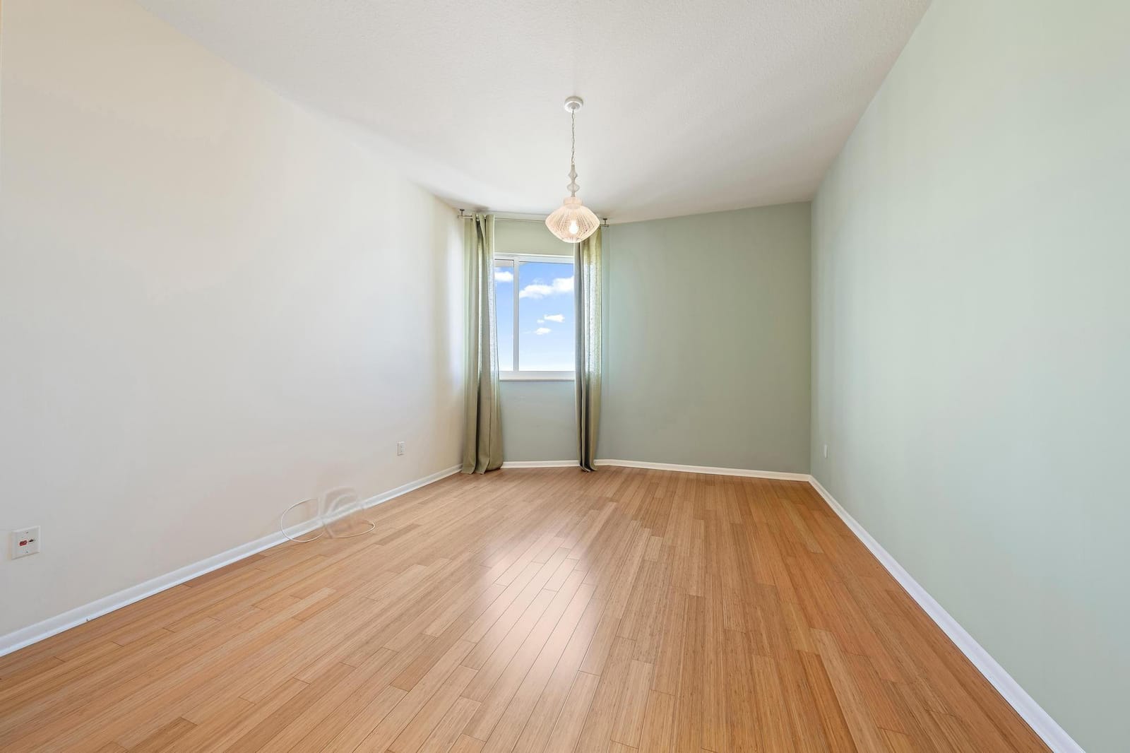 1551 N Flagler Drive Ph L7 — photo 10
